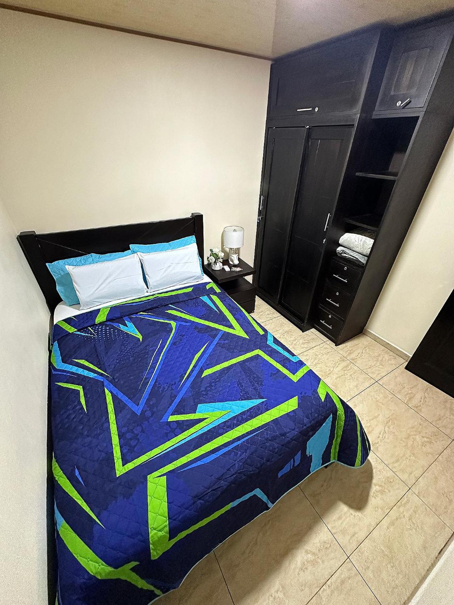 Senderos Apartment, Self Check- In, Airport Sjo 5 Min Río Segundo المظهر الخارجي الصورة